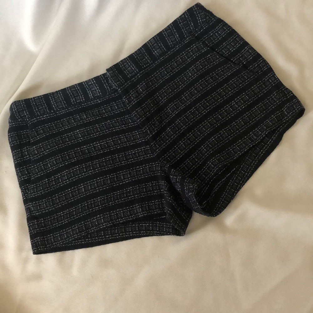 Joie Merci Caviar black shorts